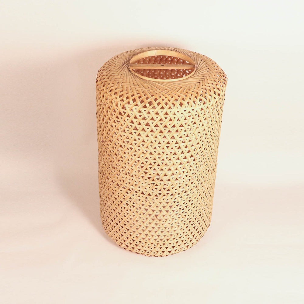 Capsule Lamp