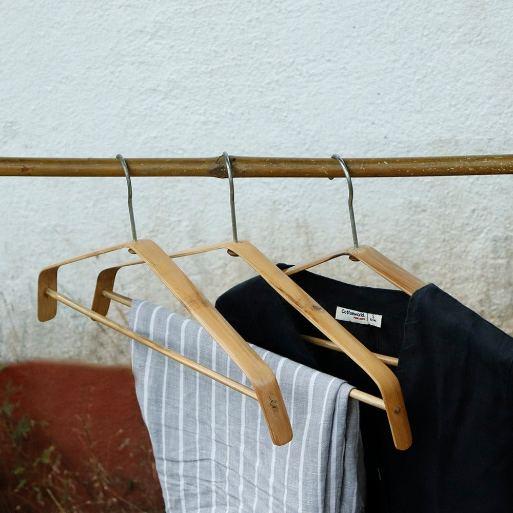Bamboo Bent Edge Hanger