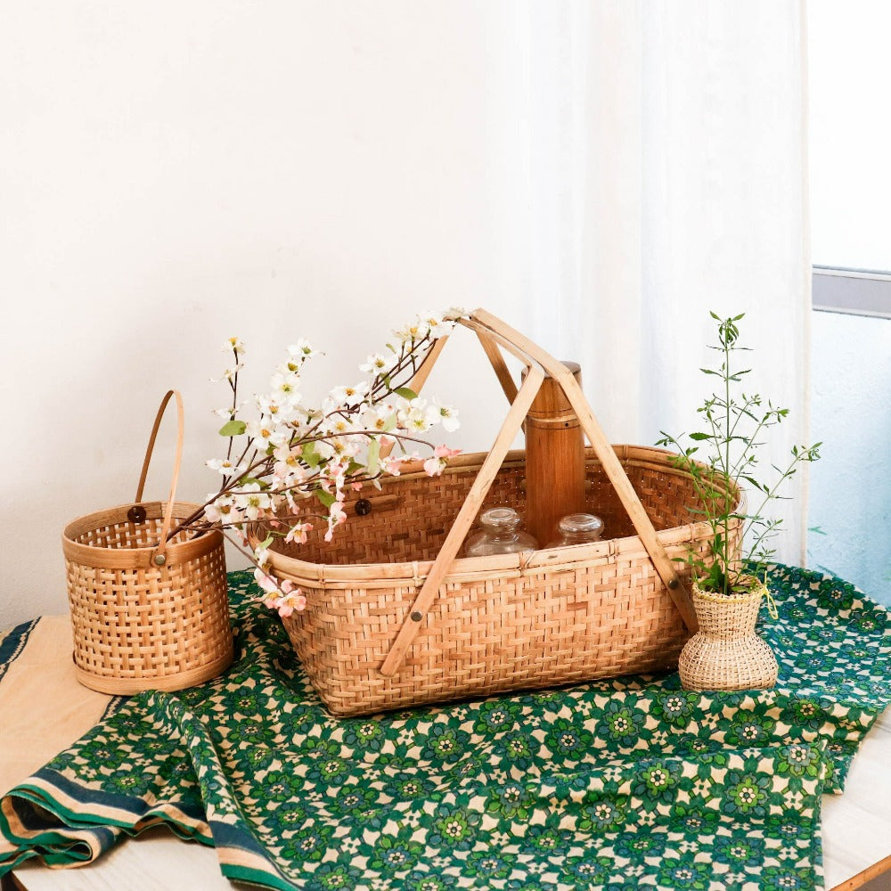Picnic bucket