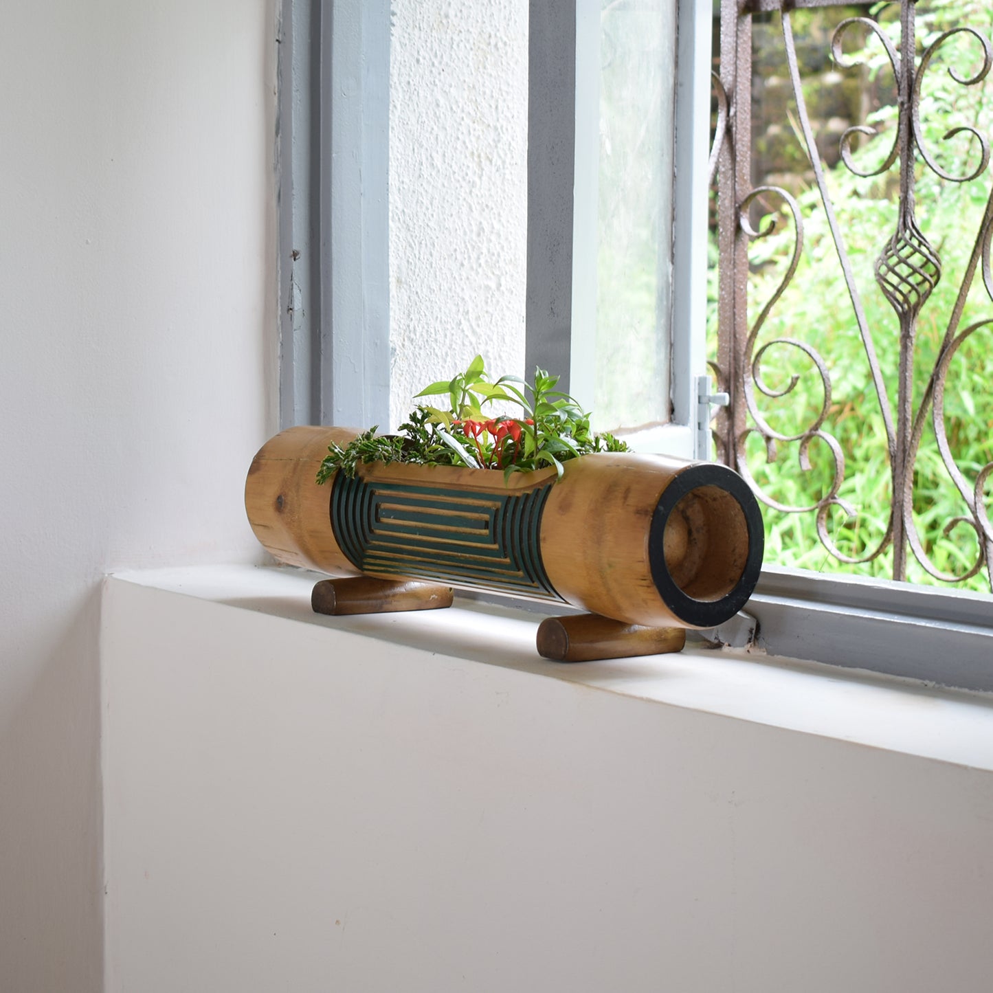 engraved table planter